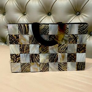 🌴 perfect VACAY purse 🐚